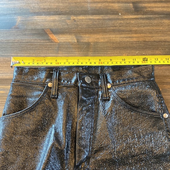 Rare VTG wrangler slim faux leather jeans - Picture 2 of 8